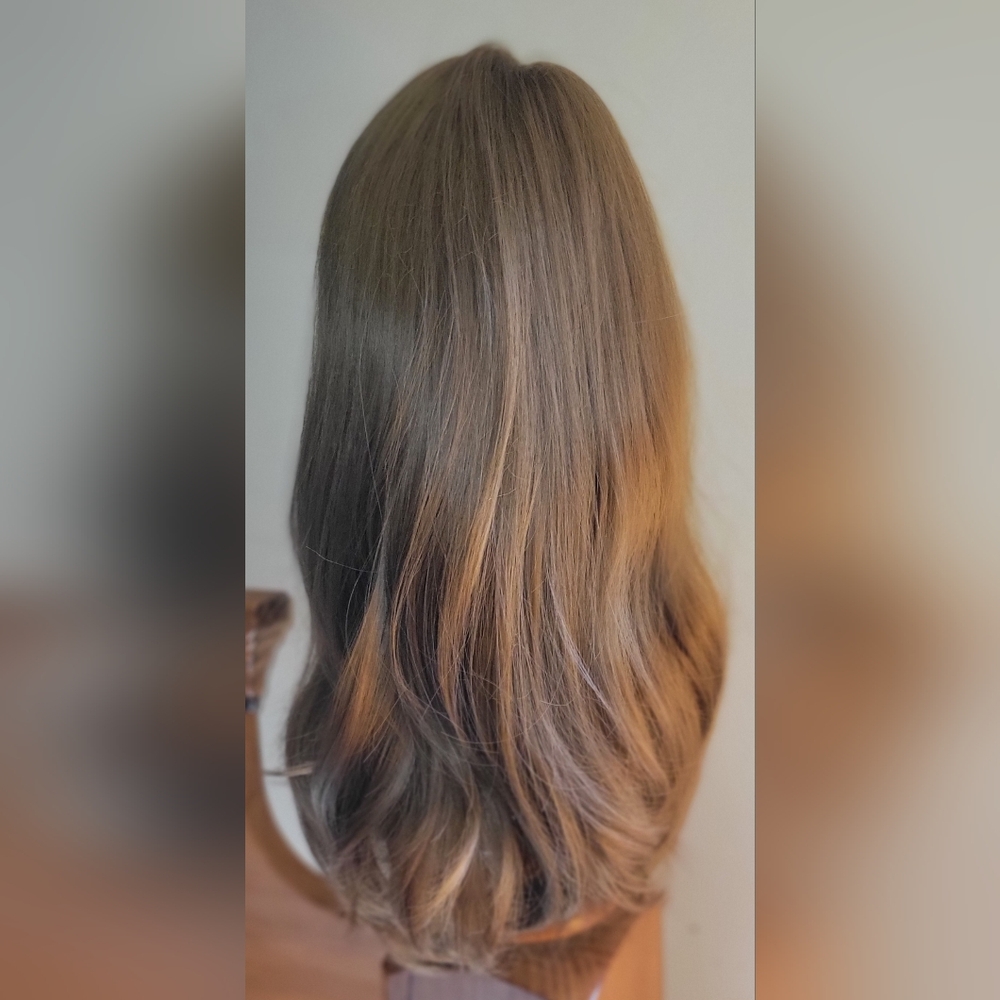 18 inch brown with blonde highlights